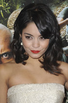 Vanessa Anne Hudgens : vanessa-anne-hudgens-1329490343.jpg