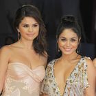 Vanessa Anne Hudgens : vanessa-anne-hudgens-1347067031.jpg