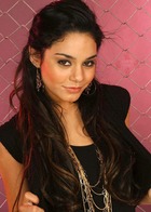 Vanessa Anne Hudgens : vanessa-anne-hudgens-1382203483.jpg