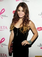 Vanessa Anne Hudgens : vanessa-anne-hudgens-1389803239.jpg