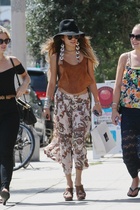 Vanessa Anne Hudgens : vanessa-anne-hudgens-1409183163.jpg