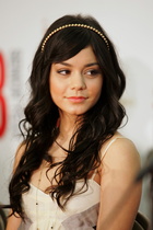 Vanessa Anne Hudgens : vanessa-anne-hudgens-1410445352.jpg