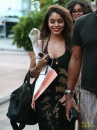 Vanessa Anne Hudgens : vanessa-anne-hudgens-1415210449.jpg