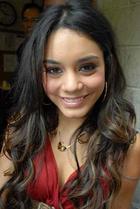 Vanessa Anne Hudgens : vanessa_anne_hudgens_1166403013.jpg