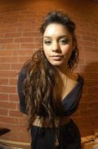 Vanessa Anne Hudgens : vanessa_anne_hudgens_1166810657.jpg