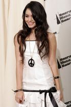 Vanessa Anne Hudgens : vanessa_anne_hudgens_1167229894.jpg