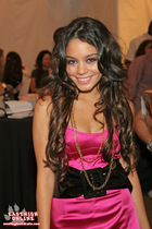 Vanessa Anne Hudgens : vanessa_anne_hudgens_1167229950.jpg