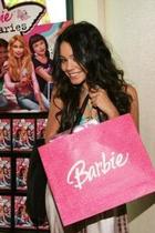 Vanessa Anne Hudgens : vanessa_anne_hudgens_1169931594.jpg