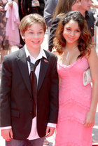 Vanessa Anne Hudgens : vanessa_anne_hudgens_1171906502.jpg