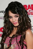 Vanessa Anne Hudgens : vanessa_anne_hudgens_1183478485.jpg