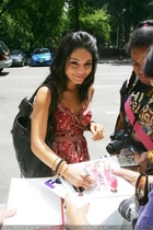 Vanessa Anne Hudgens : vanessa_anne_hudgens_1186583782.jpg