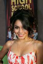 Vanessa Anne Hudgens : vanessa_anne_hudgens_1191699445.jpg