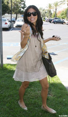 Vanessa Anne Hudgens : vanessa_anne_hudgens_1196871247.jpg