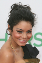 Vanessa Anne Hudgens : vanessa_anne_hudgens_1196871258.jpg