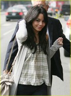 Vanessa Anne Hudgens : vanessa_anne_hudgens_1197226409.jpg