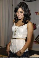 Vanessa Anne Hudgens : vanessa_anne_hudgens_1198358175.jpg