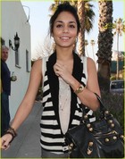 Vanessa Anne Hudgens : vanessa_anne_hudgens_1200069722.jpg