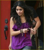 Vanessa Anne Hudgens : vanessa_anne_hudgens_1200928108.jpg