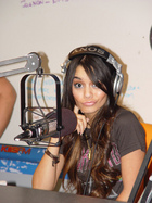 Vanessa Anne Hudgens : vanessa_anne_hudgens_1201023121.jpg