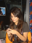 Vanessa Anne Hudgens : vanessa_anne_hudgens_1201023373.jpg