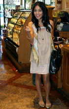 Vanessa Anne Hudgens : vanessa_anne_hudgens_1201116171.jpg