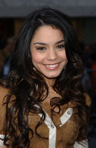 Vanessa Anne Hudgens : vanessa_anne_hudgens_1201116175.jpg