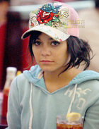 Vanessa Anne Hudgens : vanessa_anne_hudgens_1201116193.jpg