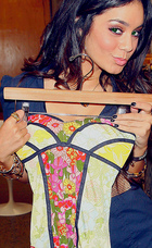 Vanessa Anne Hudgens : vanessa_anne_hudgens_1201116195.jpg