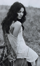 Vanessa Anne Hudgens : vanessa_anne_hudgens_1211299227.jpg