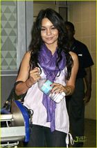 Vanessa Anne Hudgens : vanessa_anne_hudgens_1214936233.jpg