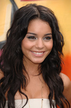 Vanessa Anne Hudgens : vanessa_anne_hudgens_1216270935.jpg