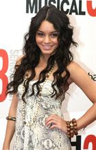 Vanessa Anne Hudgens : vanessa_anne_hudgens_1226259108.jpg