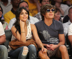 Vanessa Anne Hudgens : vanessa_anne_hudgens_1241273133.jpg