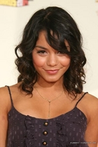 Vanessa Anne Hudgens : vanessa_anne_hudgens_1241389223.jpg