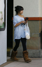 Vanessa Anne Hudgens : vanessa_anne_hudgens_1241492708.jpg