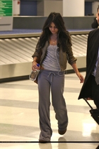 Vanessa Anne Hudgens : vanessa_anne_hudgens_1242006143.jpg