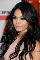 Vanessa Anne Hudgens : vanessa_anne_hudgens_1242159707.jpg