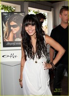 Vanessa Anne Hudgens : vanessa_anne_hudgens_1243660195.jpg