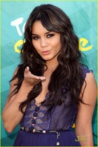 Vanessa Anne Hudgens : vanessa_anne_hudgens_1249902424.jpg