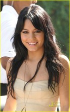 Vanessa Anne Hudgens : vanessa_anne_hudgens_1254473837.jpg