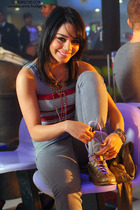 Vanessa Anne Hudgens : vanessa_anne_hudgens_1254542917.jpg