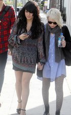 Vanessa Anne Hudgens : vanessa_anne_hudgens_1260761837.jpg