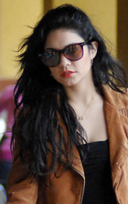 Vanessa Anne Hudgens : vanessa_anne_hudgens_1263778729.jpg