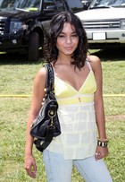 Vanessa Anne Hudgens : vanessa_anne_hudgens_1273538494.jpg