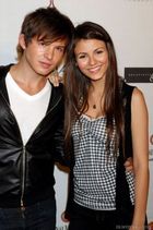 Victoria Justice : TI4U_u1248026134.jpg