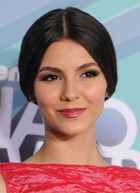 Victoria Justice : victoria-justice-1319825628.jpg