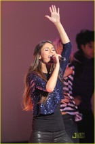 Victoria Justice : victoria-justice-1343075691.jpg