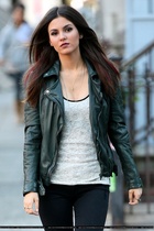 Victoria Justice : victoria-justice-1411242990.jpg