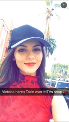 Victoria Justice : victoria-justice-1421174491.jpg