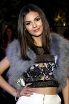 Victoria Justice : victoria-justice-1425502096.jpg